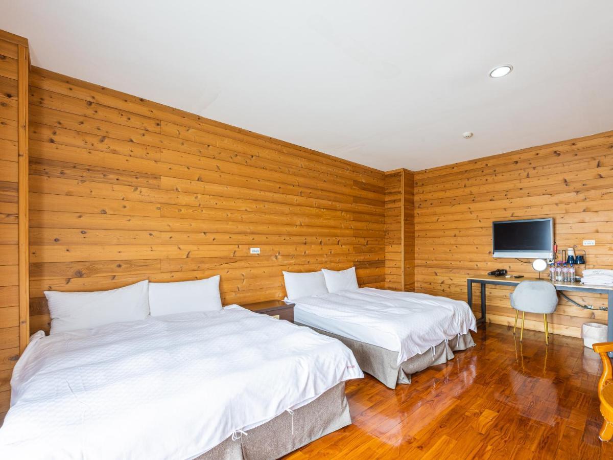Bishui Shanju Lakeside B&B 유치 외부 사진