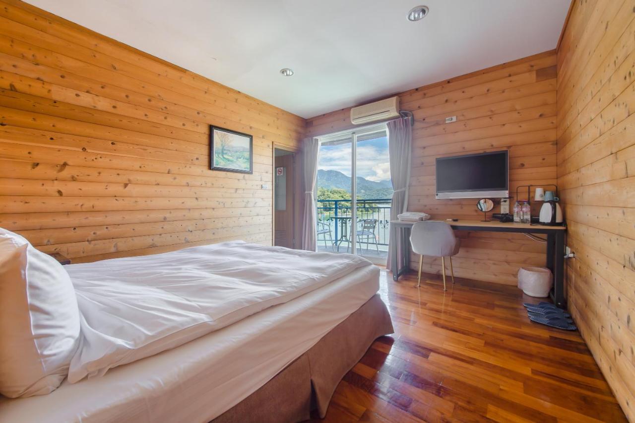 Bishui Shanju Lakeside B&B 유치 외부 사진