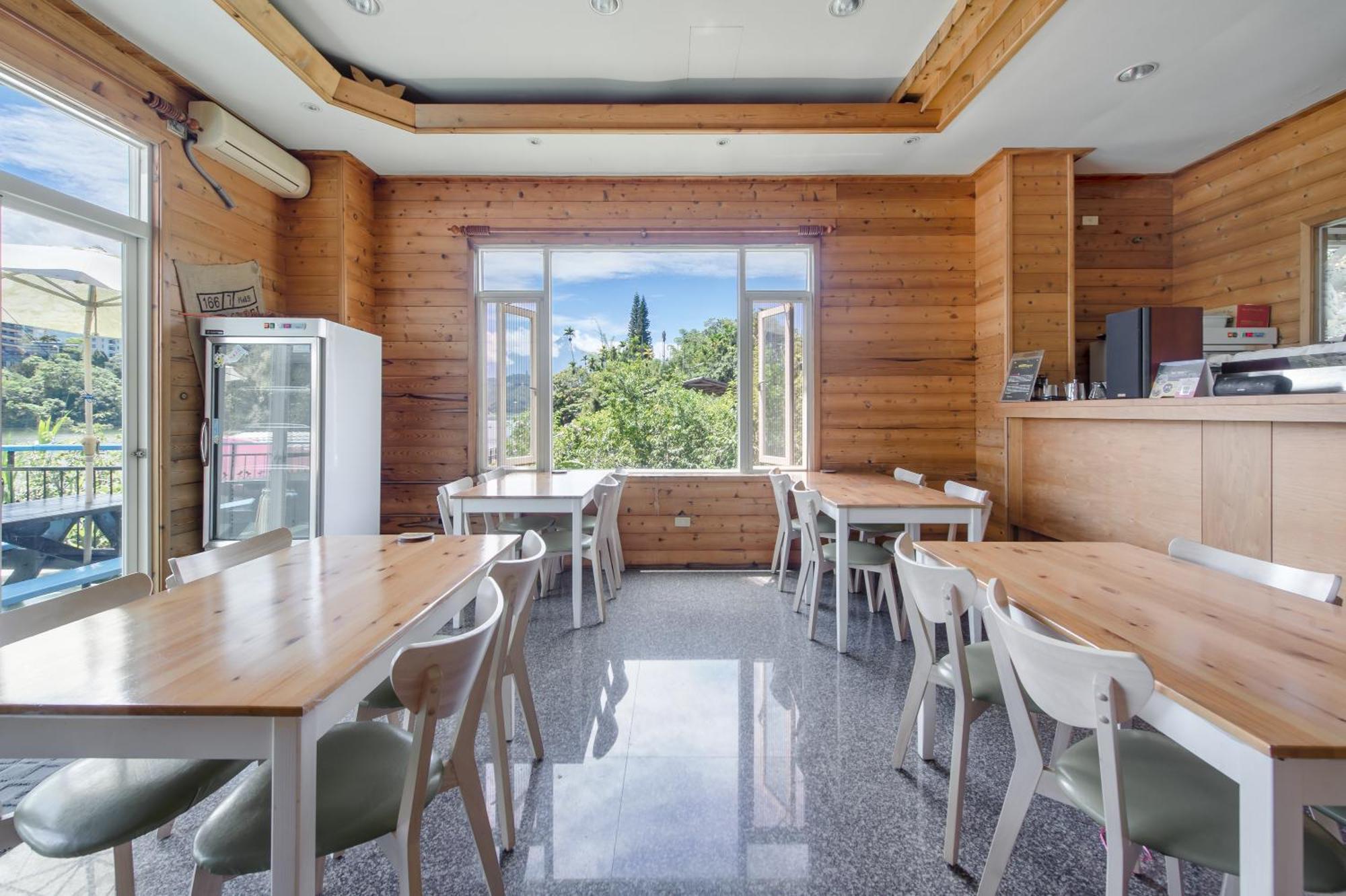 Bishui Shanju Lakeside B&B 유치 외부 사진