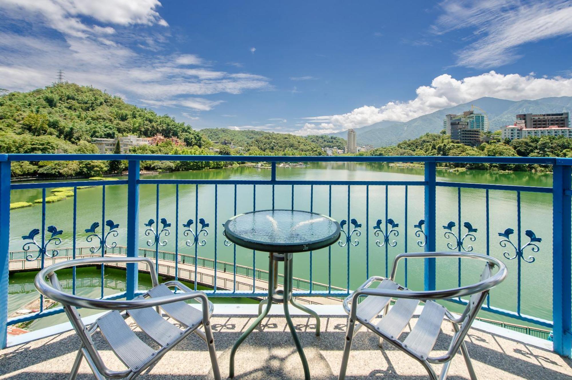 Bishui Shanju Lakeside B&B 유치 외부 사진