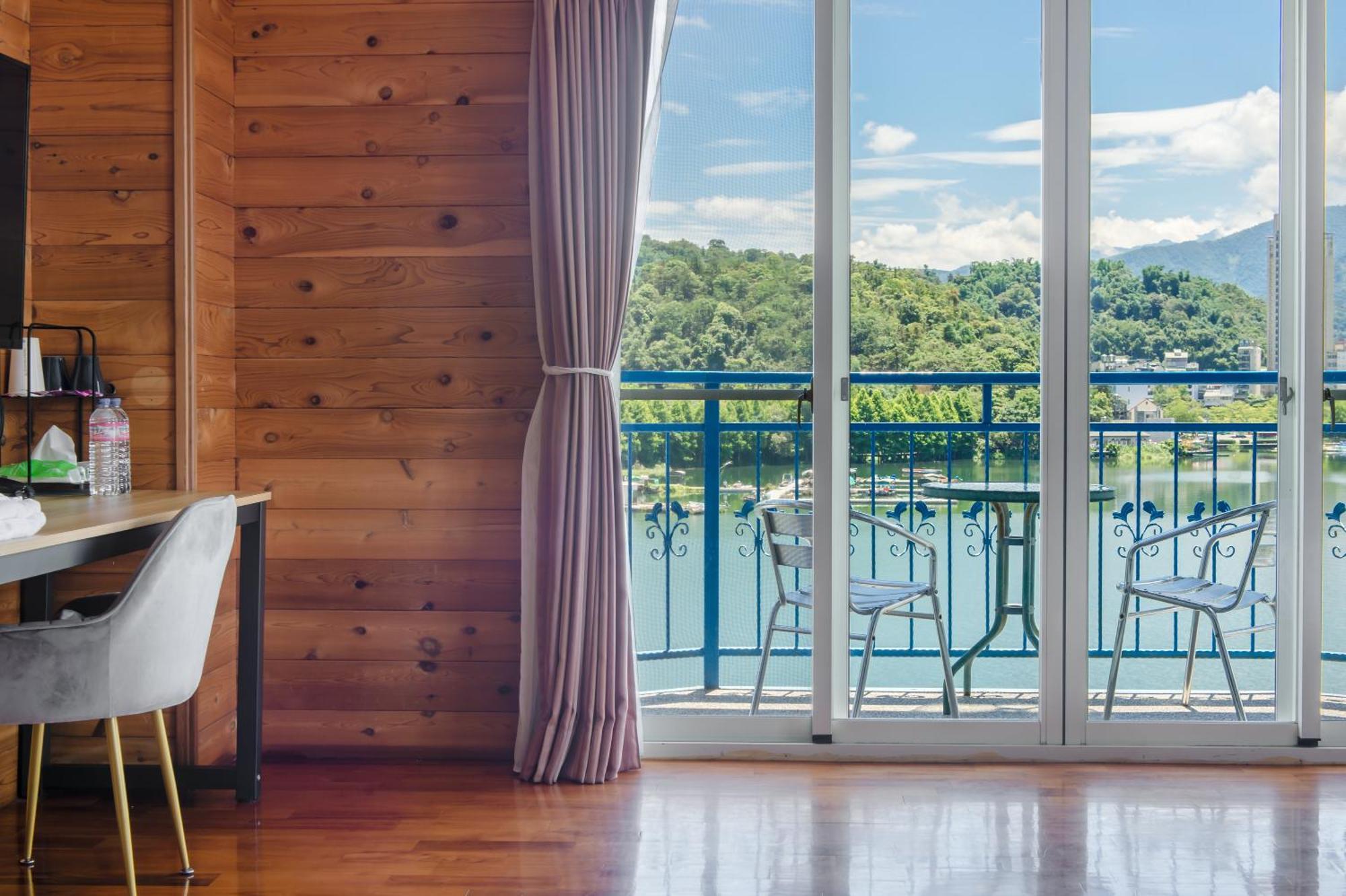 Bishui Shanju Lakeside B&B 유치 외부 사진